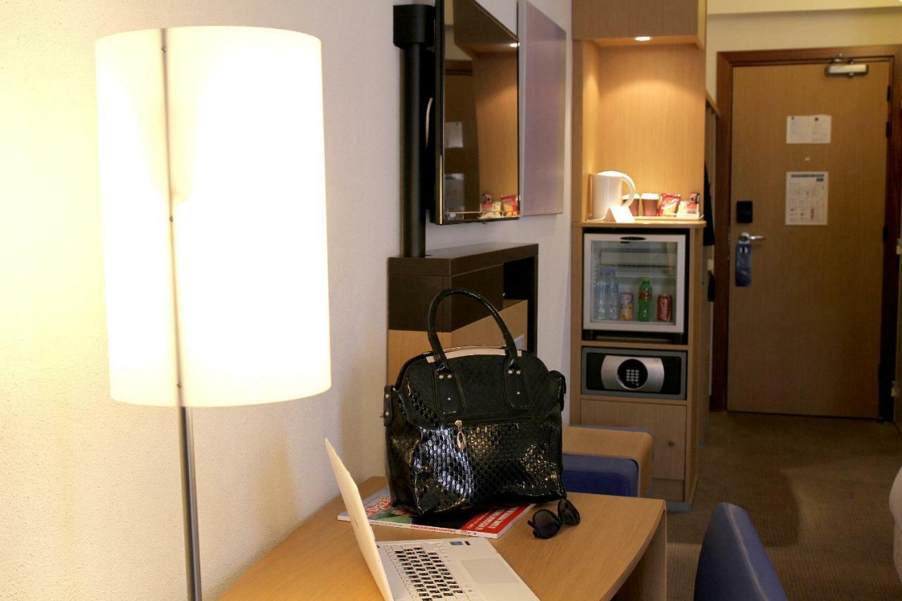 Novotel Constantine Bagian luar foto